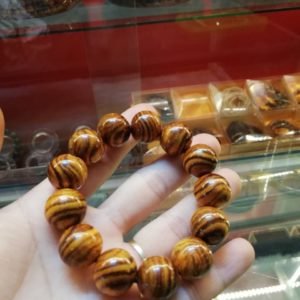 vòng tay gỗ sưa đỏ bắc vân vip giá rẻ