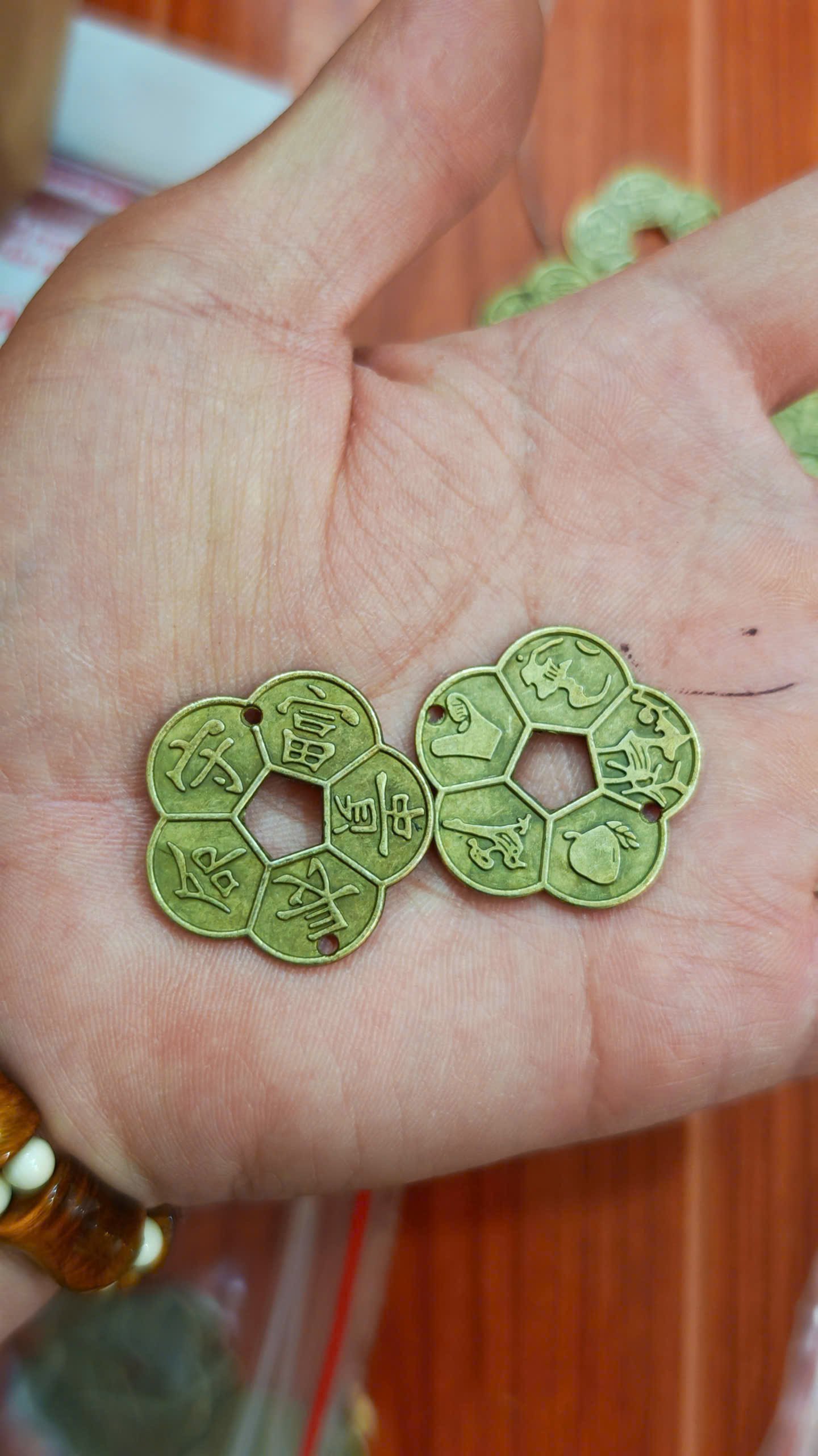 z7596655518677_083f2d2e10d77951ec70a66b3dd83592